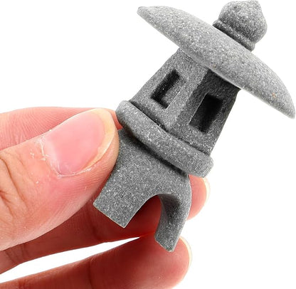 Japanese Style Stone Lantern Pagoda Garden Statue Miniature Landscape Ornament for Bonsai and Aquarium Decor, Small Snow-Inspired Round Lantern Micro Garden Sculpture