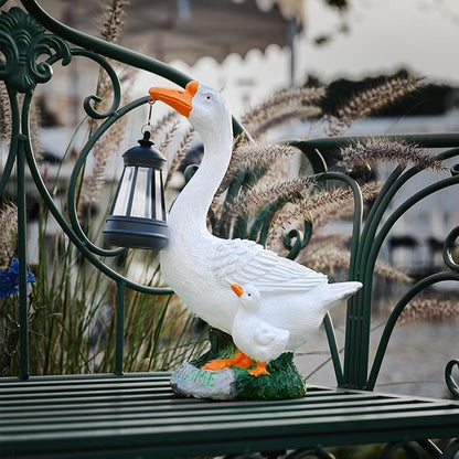 Solar Porch Goose Statue, Outdoor Goose Decor with Lantern for Yard Lawn Patio Balcony, Birthday Christmas Housewarming Gifts for Mom, Grandma, Women,12 Inch,Resin