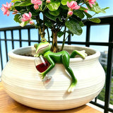 Garden Frog Statues – Funny Outdoor Figurines for Yard, Patio, Lawn, Indoor Decor – Cute Animal Ornaments & Plant Hangers – Birthday for Women (1 Pack)