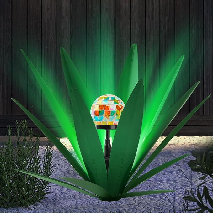 TOMBABY Solar Rustic Garden Style Metal Agave Plants Outdoor Patio, Home Decor Hand-Painted Metal Agave Garden Patio Statues, Suitable for Desert Areas, Outdoor Lawn Decorations (1 Solar Green)