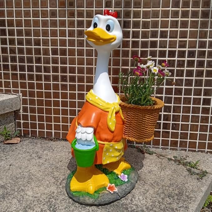 Couple Duck Garden Statue Duck Succulent Plant Flower Pot Goose Flower Pot Statue Indoor and Outdoor Art Decoration Courtyard Garden Terrace Lawn and Office Decoration Ideal Festival Gift