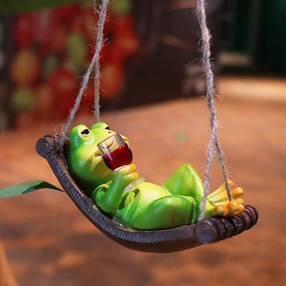 NINIPAPA Frog Garden Decor Outdoor Hanging Frog Wine Statue for Fall Yard Patio Party Decoration, Cute Swing Frog Decor Figurines, Gifts for Mom Dad on Birthday, Valentine's Day Housewarming