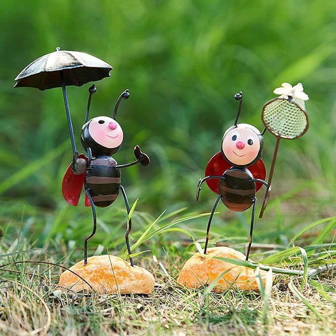 Metal Ant Garden Decor Sculpture Metal Garden Decor for Outside,Garden Sculpture Cute Ant Garden Statue for Backyard,Patio,Tree,Lawn (Yellow, 6PCS)