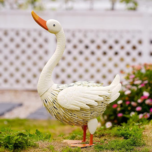 Goodeco Goose Statue for Garden Decor - Perfect for Home Yard Porch Decorations - Great Gifts for Women Mom and Gardening Gifts (White)