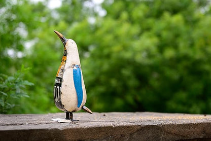 De Kulture Handcrafted Recycled Iron Penguin Decorative Collectible Figurine showpiece Beautify Home Office Holiday décor| Ideal for Garden Balcony Terrace Decoration, 4.5x7x13 (LWH) inches