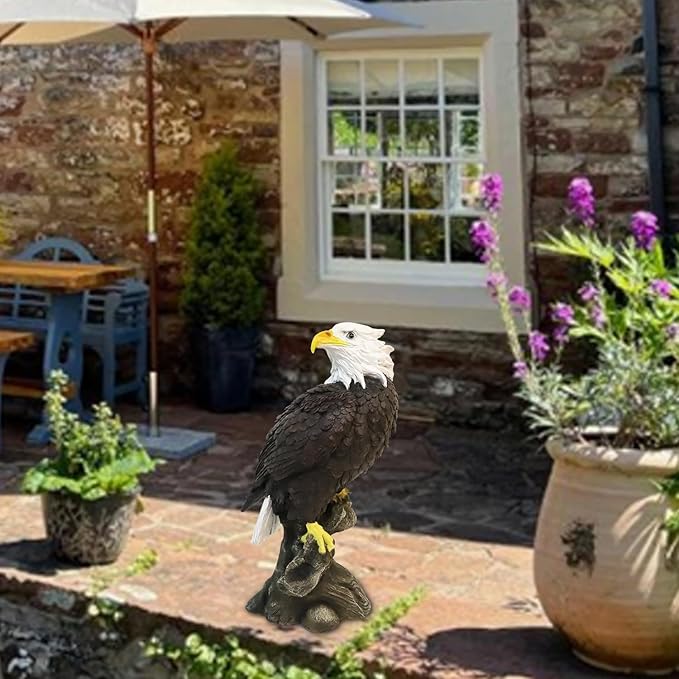 Bald Eagle Garden Statues, Outdoor Resin Sculptures, Christmas Animal Decor for Patio Porch Yard, Home Garden Desk Office Decor Art Figurine Ornament