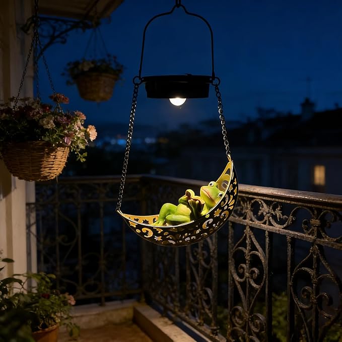 Solar Frog Light Outdoor Statues, Waterproof Hanging Animal Figurine with Hook for Yard Garden Wall Balcony Tree Decoration, Garden Statues Lawn Ornaments for Outside Art Outdoor(1 Pack Frog)