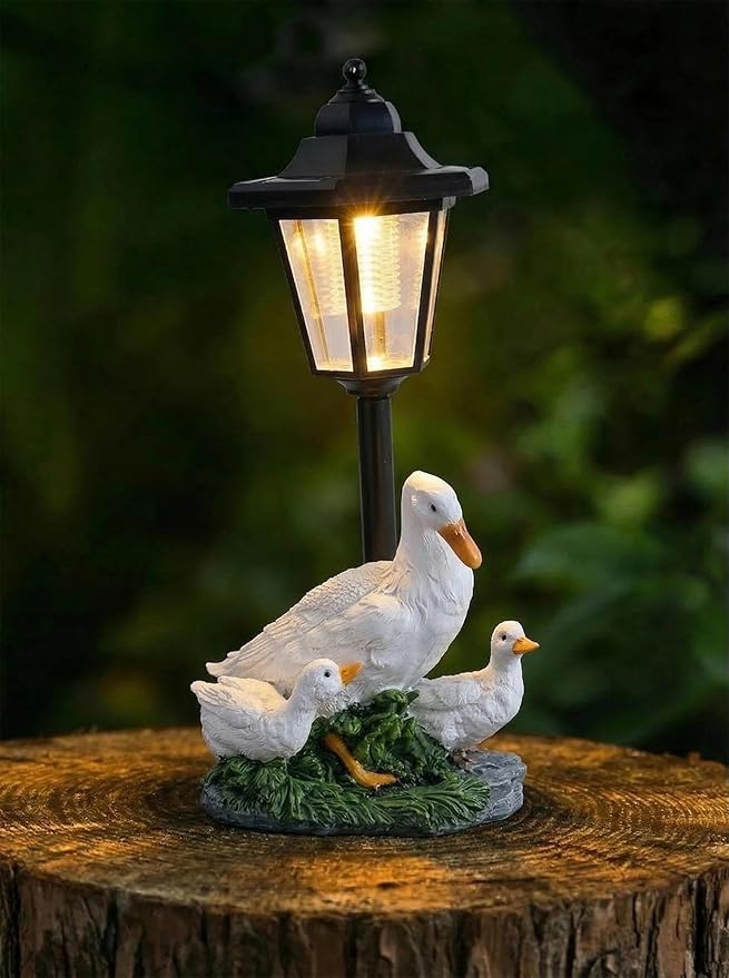 Solar Duck Family Garden Statue with Lights, Resin Mother Duck & Ducklings Figurine Outdoor Decor for Lawn Yard Patio Pathway