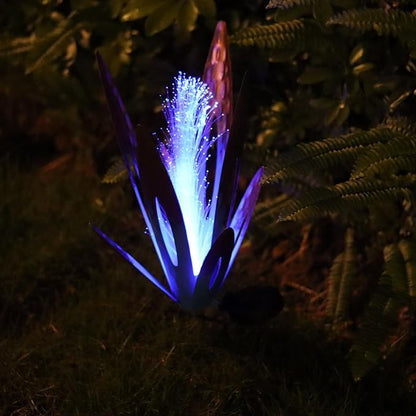 Metal Agave Garden Statue - 13x13x17 inch Solar LED Outdoor Lawn Decor, Hand-Painted Rustic Aloe Vera Sculpture, Waterproof Yard Art for Patio Pathway