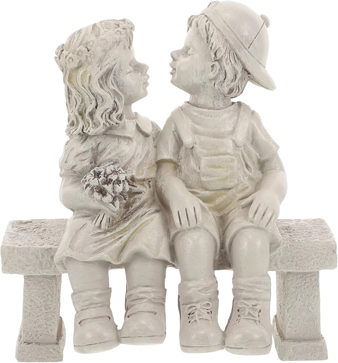 SUPVOX Resin Boy Girl Garden Statue Ornament Artistic Outdoor Decorative Figurines for Patio Lawn Tree Accent Fall Garden Decor Craftsmanship Resin Sculpture