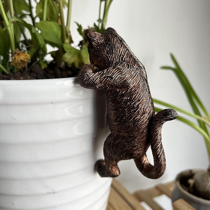 Vintage Bronze Climbing Cat Statue Flower Pot and Vase Hugger Figurines Terrarium Planter Edge Decor Resin Art Patio Lawn Yard Ornaments Outdoor Fence Decorations
