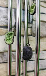 Ebros Gift Medieval Green Dragon Guarding Emerald Crystal Geode Rock Figurine Crown Top Resonant Wind Chime with Miniature Geode Rocks Ornaments for Garden Patio Home Fantasy Dungeons and Dragons