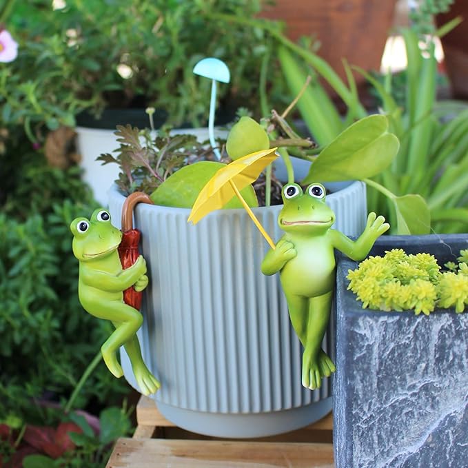 2 Pack Flower Pot Edge Hanging Frog Plant Pot Decorations Small Frog Figurine Holding Umbrella Resin Frogs Creative Ornaments for Home, Yard, Flower Pots