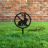 WADORN Rabbit Metal Decorative Garden Stakes, Funny Bunny Silhouette Warning Metal Garden Sign Animal Garden Ornament Gifts Black Yard Art Decoration for Outdoor Backyard Patio Lawn Walkways