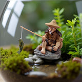Mini Fisherman Figurines Resin Sitting Fishing Men, Garden Statue Ornament Fish Tank Micro Landscape Decor Garden Sculptures and Statues, Decorations