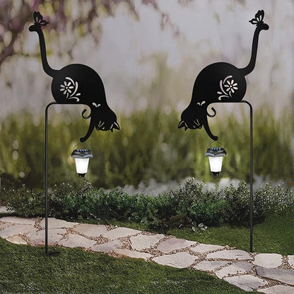 Cat Holding Solar Lantern Garden Stakes Outdoor Metal Cat Stakes Decorative Garden Stakes Suitable for Yard and Lawns(Cats Decor Garden Stake)