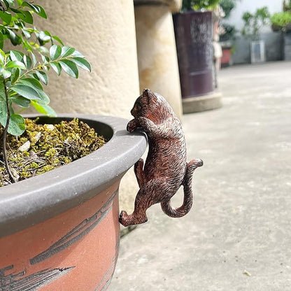 Miniature Cat Figurines Plant Decorations for Pots,Vintage Resin Hanging Cat Statue Planter Pot Hugger,Cute Climbing Flower Pot Hanger,Funny Garden Decor Outdoor Yard Balcony Gifts