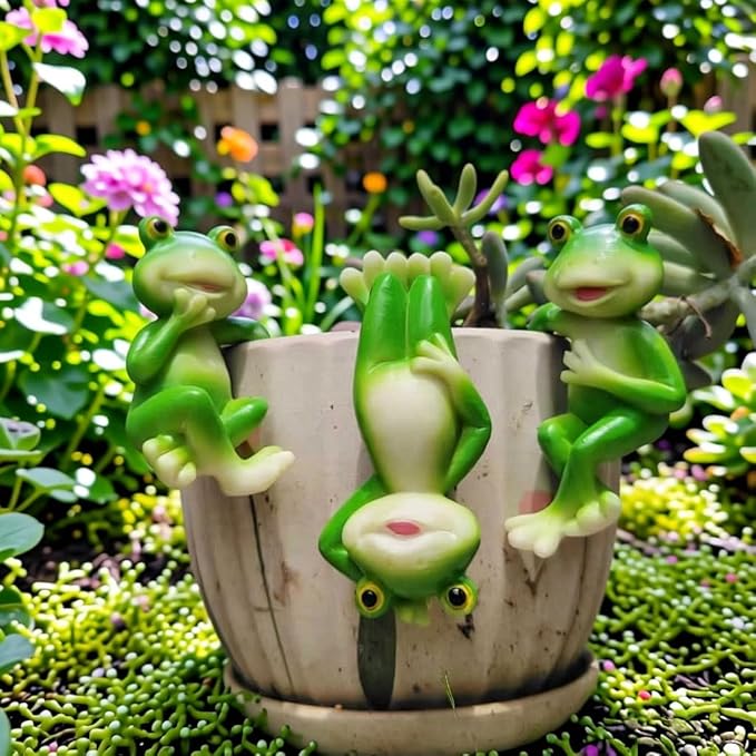 3 Pieces of Outdoor Courtyard Climbing Frog Statue Decoration, Outdoor Fairy Garden Resin Crafts, Flower Pot Landscape Frog, Miniature Landscape Pendant Accessories