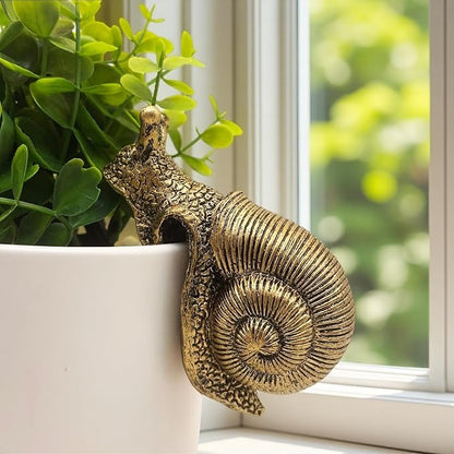 Vintage Bronze Climbing Snail Statue Flower Pot and Vase Hugger Miniature Fairy Garden Terrarium Decor Resin Art Patio Lawn Yard Ornaments Outdoor Fence Decorations