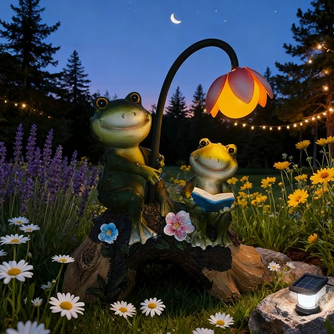 Solar Powered Frog Garden Statue with Flower Lamp, Resin Frog Figurine Set with Reading Frog, Outdoor Decor for Patio, Lawn, Yard, Unique Gift for Frog and Garden Enthusiasts(Green)