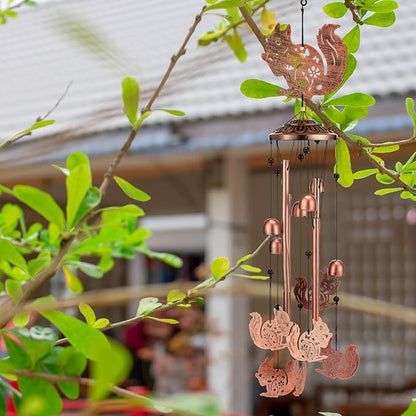 Squirrel Wind Chimes Outdoor Decoration for Women Men Mom Wife Grandma Birthday Gifts Memorial Metal Squirrel Wind Chimes for Outside Indoors, Lawn, Patio, Home, Porch, Yard Decor, Garden Decor
