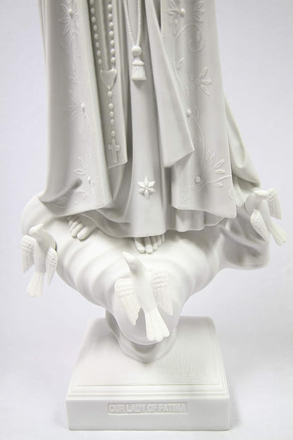 Vittoria Collection 28 Inch Our Lady of Fatima with Jeweled Metal Crown Virgin Mary Italian Statue Sculpture Made in Italy Indoor Outdoor