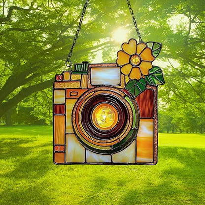 Vintage Retro Camera Acrylic Suncatcher Stained Glass Effect Window Car Hanging Christmas Ornament Indoor Outdoor Decor Garden Sun Catcher Panel for Acrylic Suncatcher Lover for Women Mom Grandma