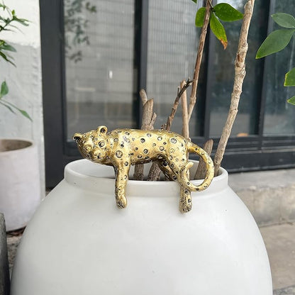 Miniature Lying Leopard Figurines Plant Decorations for Pots,Golden Resin Leopard Statue Planter Pot Hugger,Cute Flower Pot Hanger,Funny Garden Decor Outdoor Yard Balcony Gifts