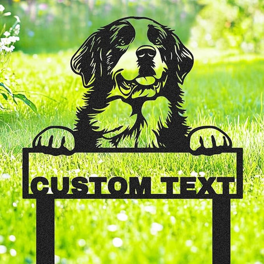 Personalized Metal St Bernard Dog Statue Garden Sign with Stakes, Custom Dog House Decor Sign Outdoor Garden Stake Plaque, Customized Decorative Yard Stake Art Backyard Decor Gardening Gift