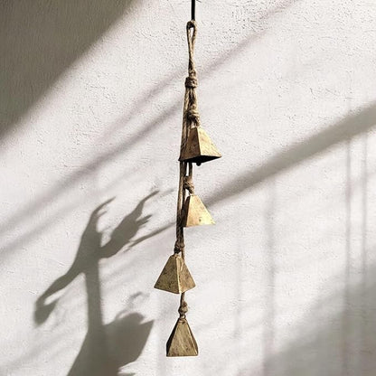 Rustic Iron 4 Vintage Shabby Chic Metal Barn Bells Windchime with Rope Relaxing Tranquil Wind Chimes, Country Style, Bohemian Theme Decor 45 cm (29" Inch, 1, 4 Windchime Bells)