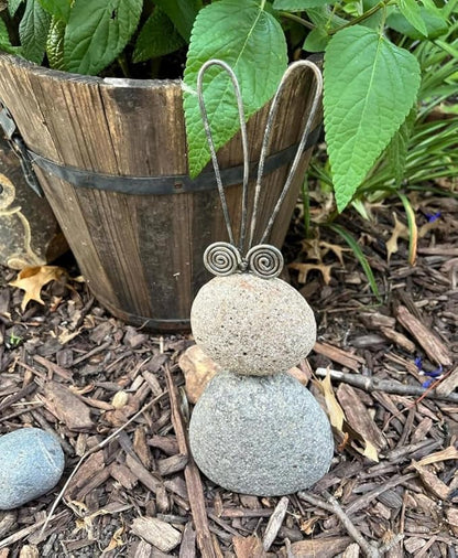 Handmade River Stone Rabbit Garden Statue 11 Inch Metal & Natural Stone Outdoor Bunny Accent, Memorial Day Yard Decor