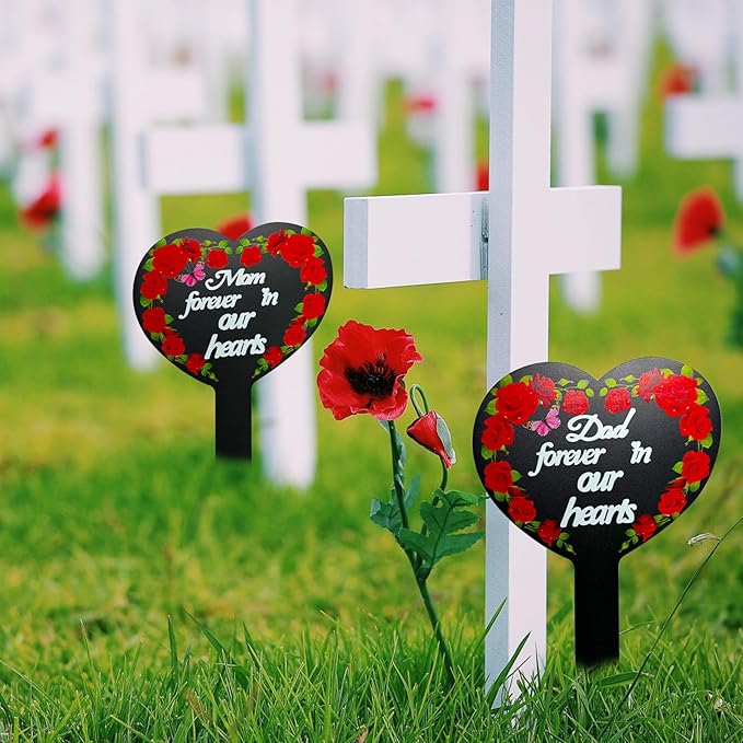 OZIO Heart Memorial Plaque Stake Sympathy Grave Markers Cardinals Garden Metal Grave Stake Decoration for Mom Dad Cemetery Outdoors Yard Garden(Mom-C)