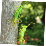 VICASKY 2pcs Iron Simulation Garden Statues Decorative Ornaments for Outdoor Landscape Patio and Home Decor Tropical Insect Figurines