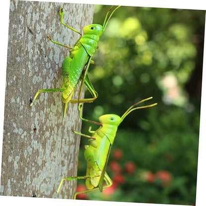 VICASKY 2pcs Iron Simulation Garden Statues Decorative Ornaments for Outdoor Landscape Patio and Home Decor Tropical Insect Figurines