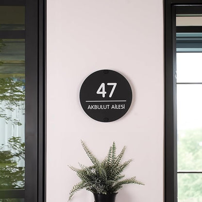 Custom Black Metal House Number and Family Name Sign, Modern Round Address Plaque with Durable UV Print & Rust-Resistant Coating, Weatherproof Home Door Number for Indoor & Outdoor Use, New Home Gift