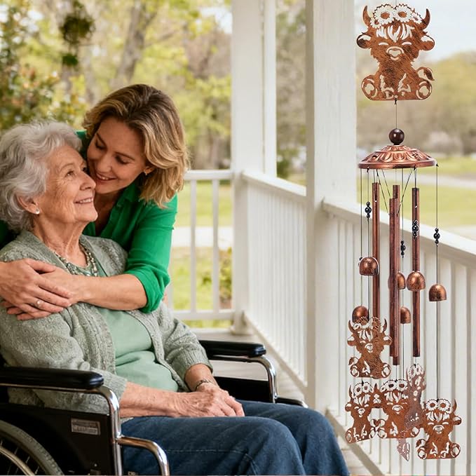 Highland Cow Wind Chimes - Metal Windchime Outdoor Indoor Decor Cows Gifts for Women Men Mom Grandma Animal Lover Garden Lawn Patio Yard Porch Home Decoration Birthday Christmas Memorial Gift