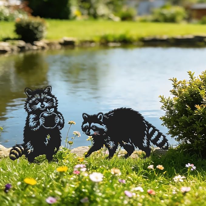 SUPERDANT 2 Pcs Metal Raccoon Garden Decor for Outside Animals Yard Stakes for Decorations Outdoor Statues Iron Art Stake Decorative Silhouette Lawn Ornament Patio Porch Farmhouse Decoration Gifts