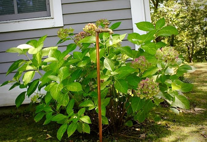 Floating Crystal Droplet Copper Garden Sculpture - Whimsical Metal Faucet Stake for Outdoor Decor - Unique for Gardeners