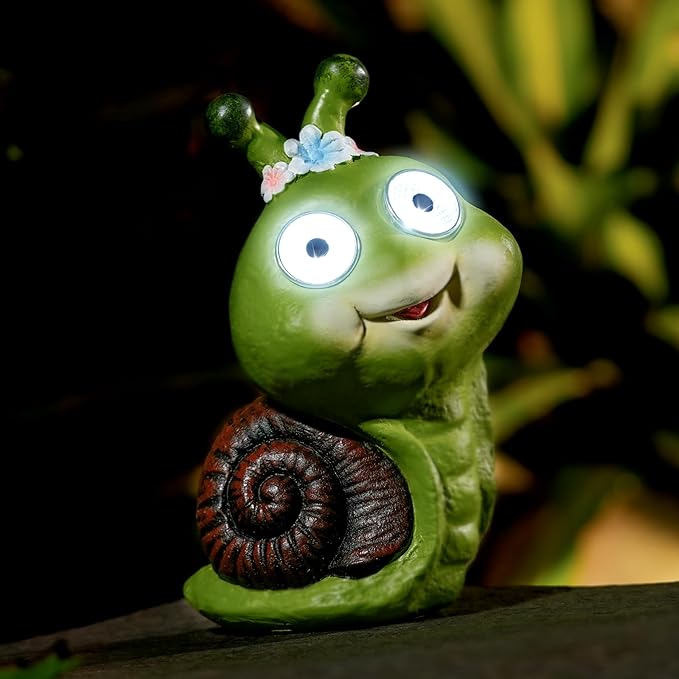 Solar Garden Outdoor Statues Snail with LED Eyes,Solar Powered Resin Animal Sculpture,Outdoor Garden Decorations,Balcony, Patio Lawn Yard Art Ornaments,Unique Housewarming Gifts