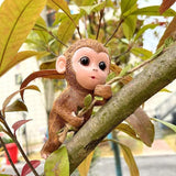 Climbing Monkey Tree Hugger Garden Monkey Statue Resin Animal Sculpture Yard Decor for Outside, Funny Tree Climber Figurine Outdoor Patio Lawn Decor