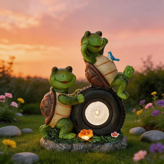 Frog Garden Decor, Solar Garden Lights Frog Statue, 9.25'' Frog Outdoor Decor, Outdoor Frog Figurines Decorations for Patio Yard Lawn Ornaments, Gifts for Birthday Housewarming Mothers Day ﻿