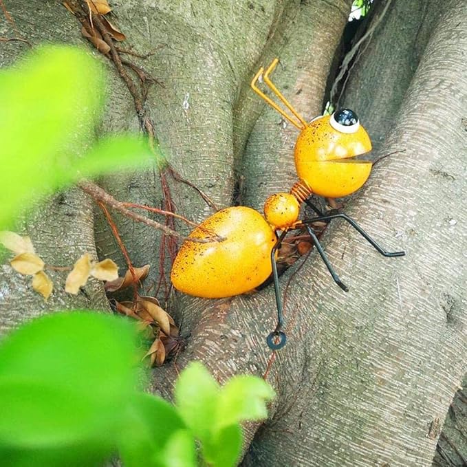 Garden Sculpture Metal Ants Hanging Wall Art Garden Lawn Yard Landscaping Decoration Home Gardening Gift Ornament (Yellow)