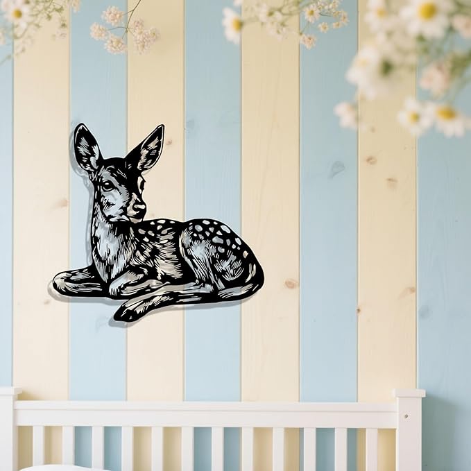 Deer Metal Wall Art - Rustproof Iron Garden Fence Decor, Cartoon-Style Animal Mural, Christmas & Outdoor Home Decoration, for Nature Collectors & Animal Decor Enthusiasts(30cm/11.81in)