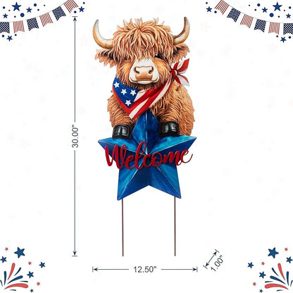 Glitzhome 4th of July Highland Cow Outdoor Decor, 30"H Patriotic Highland Cow Welcome Garden Stake or Wall Decor,Metal Calf Lovers Yard Signs for Independence Day Memorial Day Lawn Garden Decorations