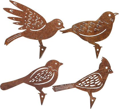 GWHOLE 4Pcs Rusty Metal Birds, Outdoor Decor Garden Bird Statue Metal Yard Art Ornaments for Garden Patio Bird Decoration