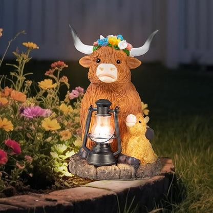 Highland Cow Solar Lights, Solar Powered Statues for Garden,Outside Decor with Latern for Yard Birthday Easter Gifts for Grandma Mom Women Funny Decorations for Yard and Patio Gifts