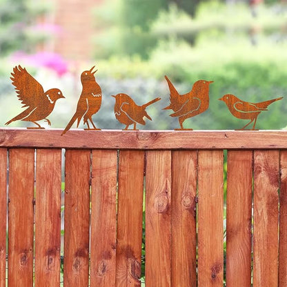 Rusty Metal Bird Garden Decor – 5PCS Iron Bird Silhouette Ornaments, Rustic Yard Art Decorations for Fence, Trees, Gates & Outdoor Decor