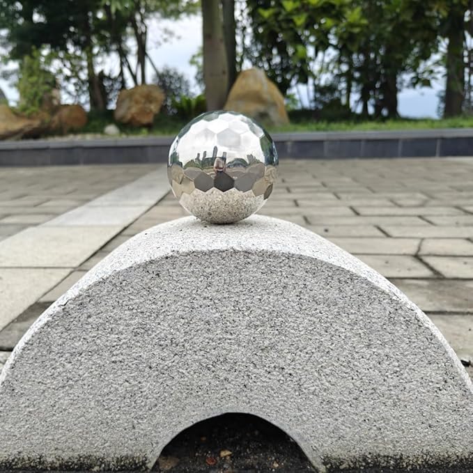 304 Stainless Steel Gazing Ball Sculptures Diamond Ball Decoration Mirror Hollow Decor Ball Reflective Garden Sphere Hollow Metal Ball Ornament Statues Gazing Globe for Home Garden (4 inch)