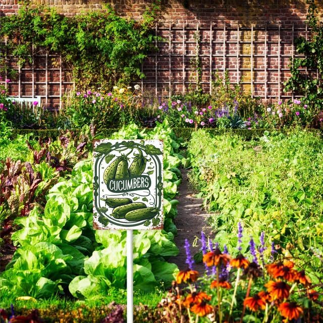 Bidesign (7X8.8) IN Carrots Aluminum Vegetable Garden Sign With Stake Vegetable Plant Marker Garden Stake Tags With Vegetable Names fFor Nursery Outdoor Vegetable Garden Fence Decoration
