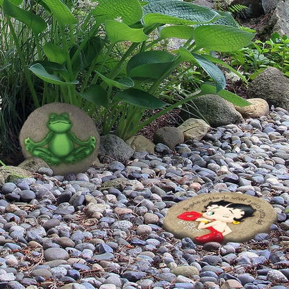 Spoontiques - Garden Décor - Yoga Frog Stepping Stone - Decorative Stone for Garden